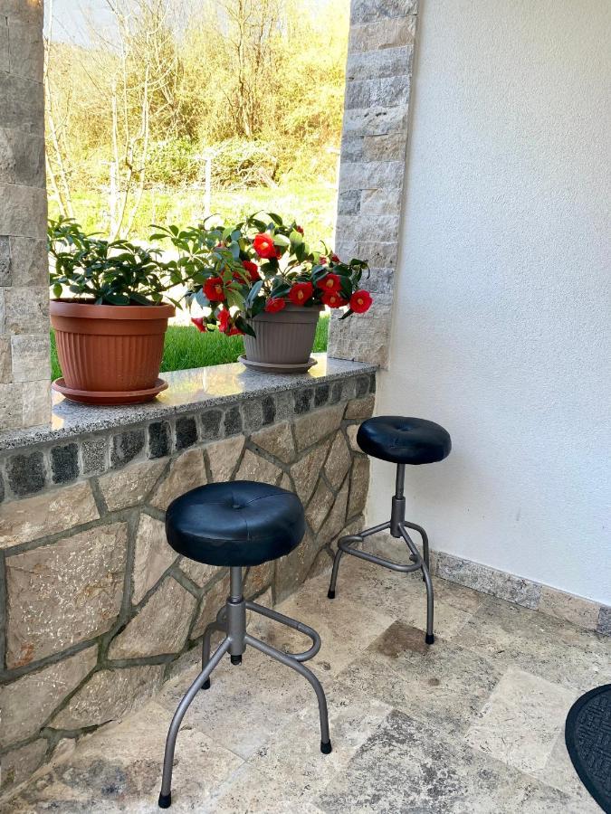 Markovic Village Apartments Улцин Екстериор снимка