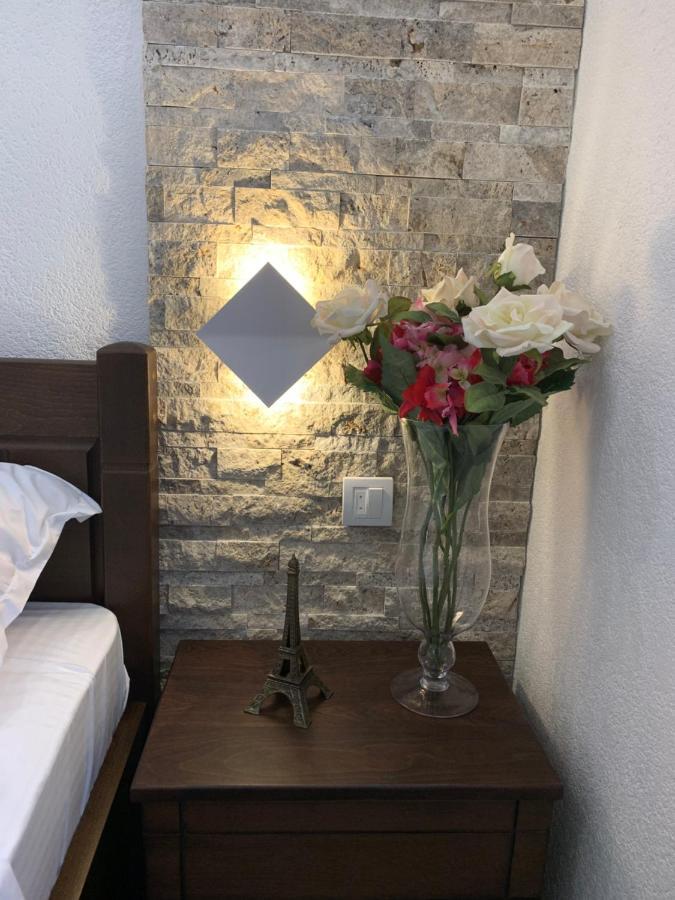 Markovic Village Apartments Улцин Екстериор снимка